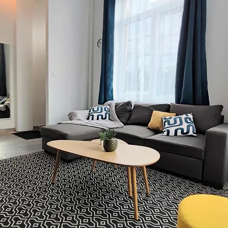 Le Constantin - Maison Spacieuse Et Conviviale - 5 Ch Et 2 Sdb Tourcoing