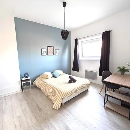 Le Constantin - Maison Spacieuse Et Conviviale - 5 Ch Et 2 Sdb Holiday home Tourcoing